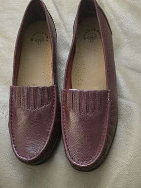 New Women's Burgundy Slip-On Loafers
